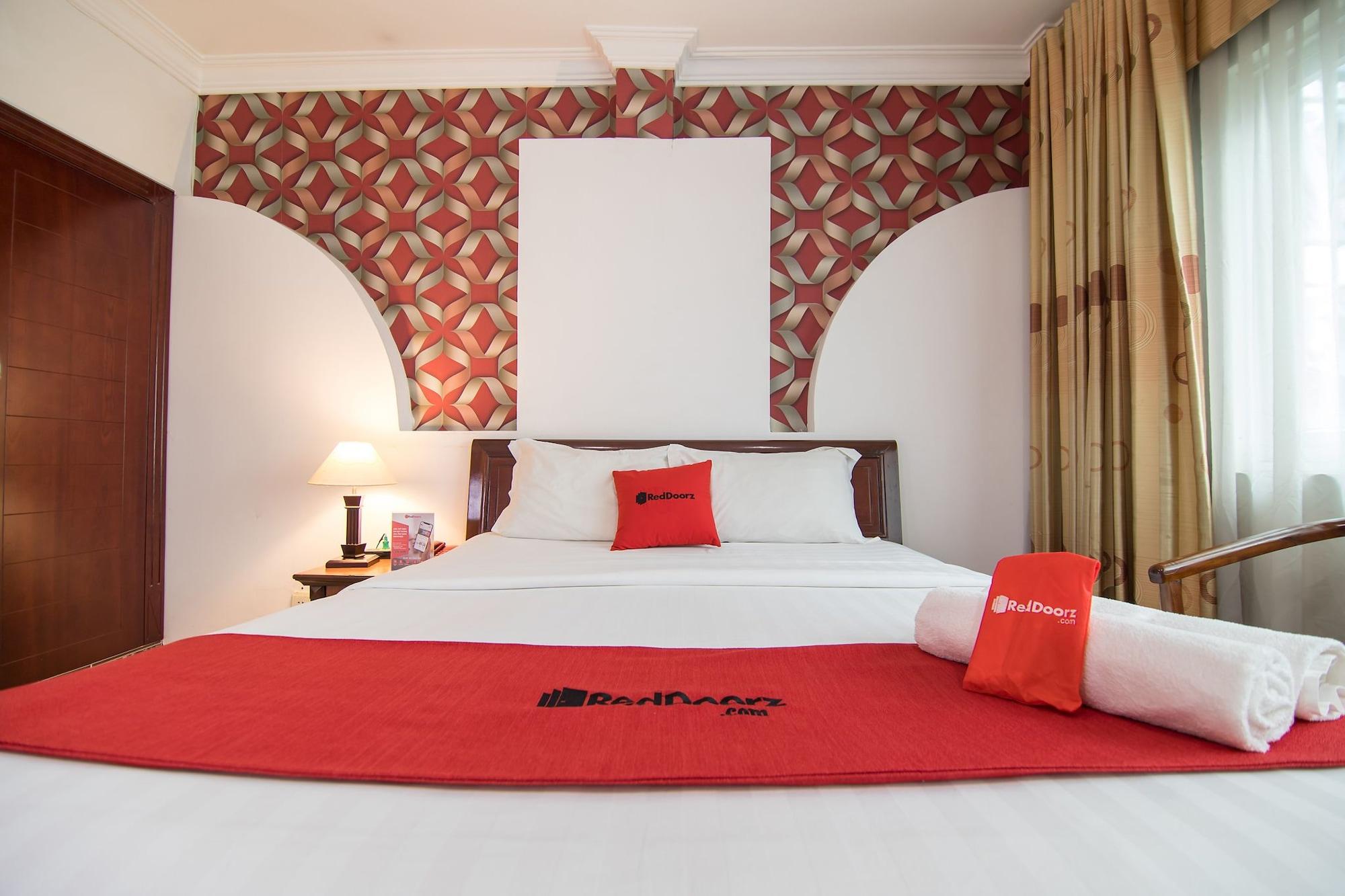 Cosmo Central Hotel Ho Chi Minh Buitenkant foto