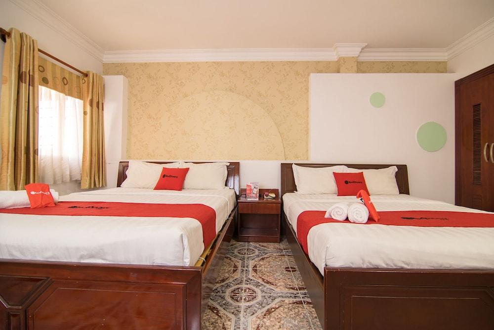 Cosmo Central Hotel Ho Chi Minh Buitenkant foto