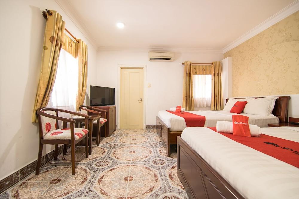 Cosmo Central Hotel Ho Chi Minh Buitenkant foto