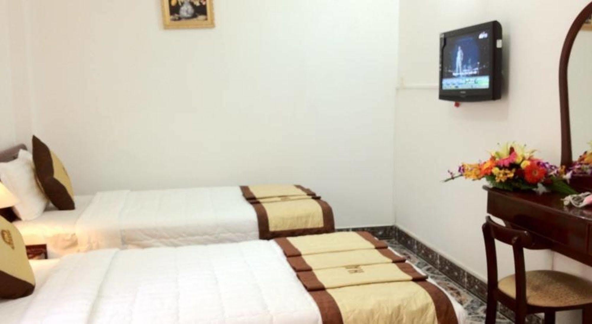 Cosmo Central Hotel Ho Chi Minh Buitenkant foto