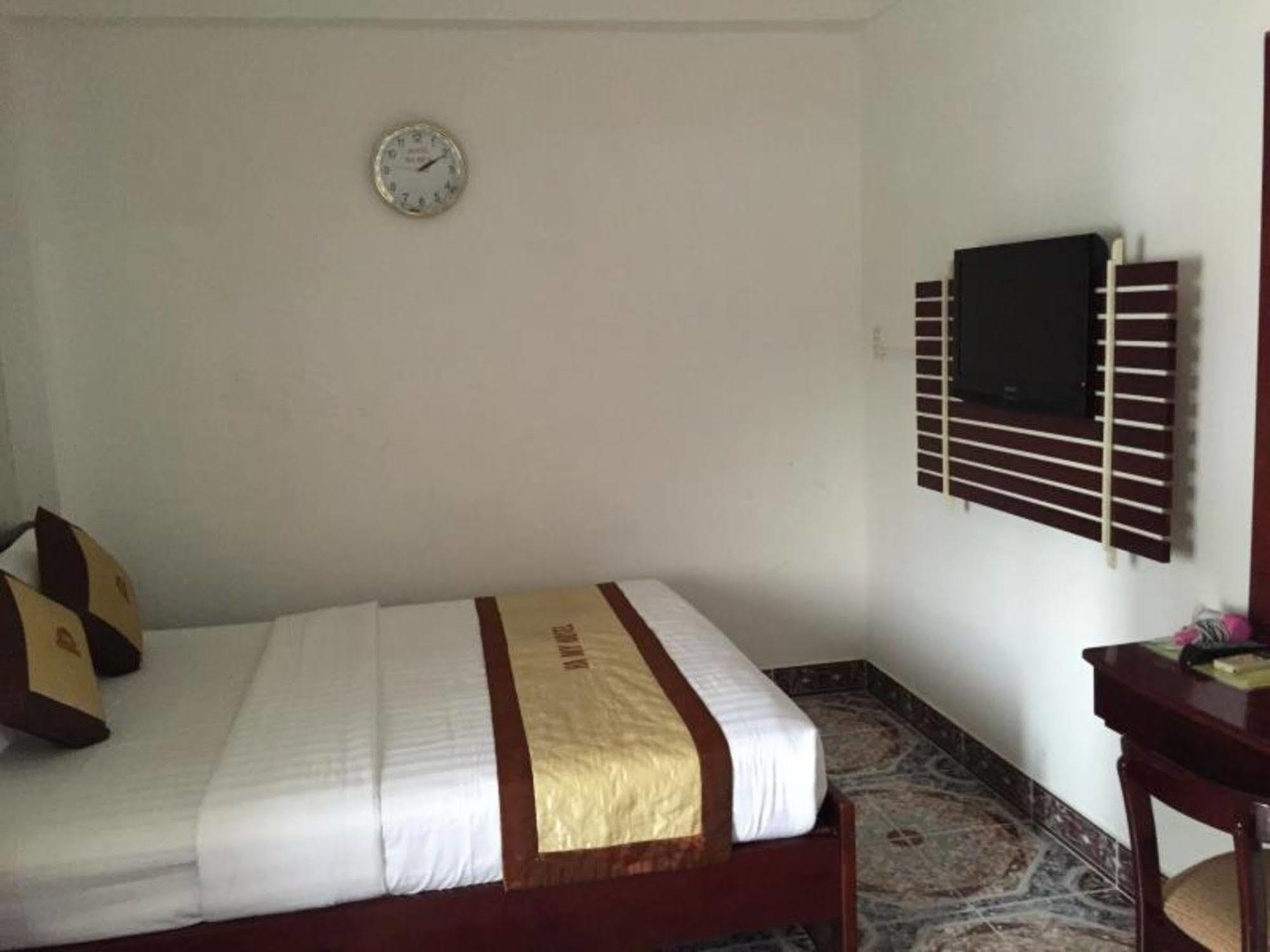 Cosmo Central Hotel Ho Chi Minh Buitenkant foto